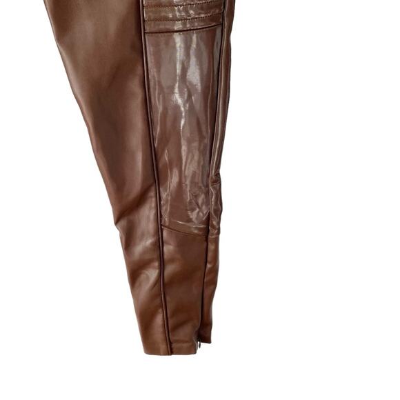 Maniere De Voir Vegan Faux Leather Brown Ribbed Patent Leggings Moto NWT size 12 - Picture 7 of 15